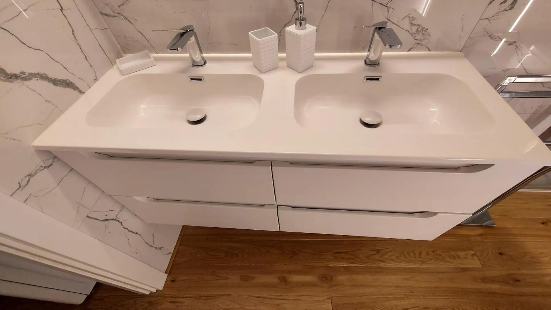 Jasmin Luxury Apartment フィレンツェ