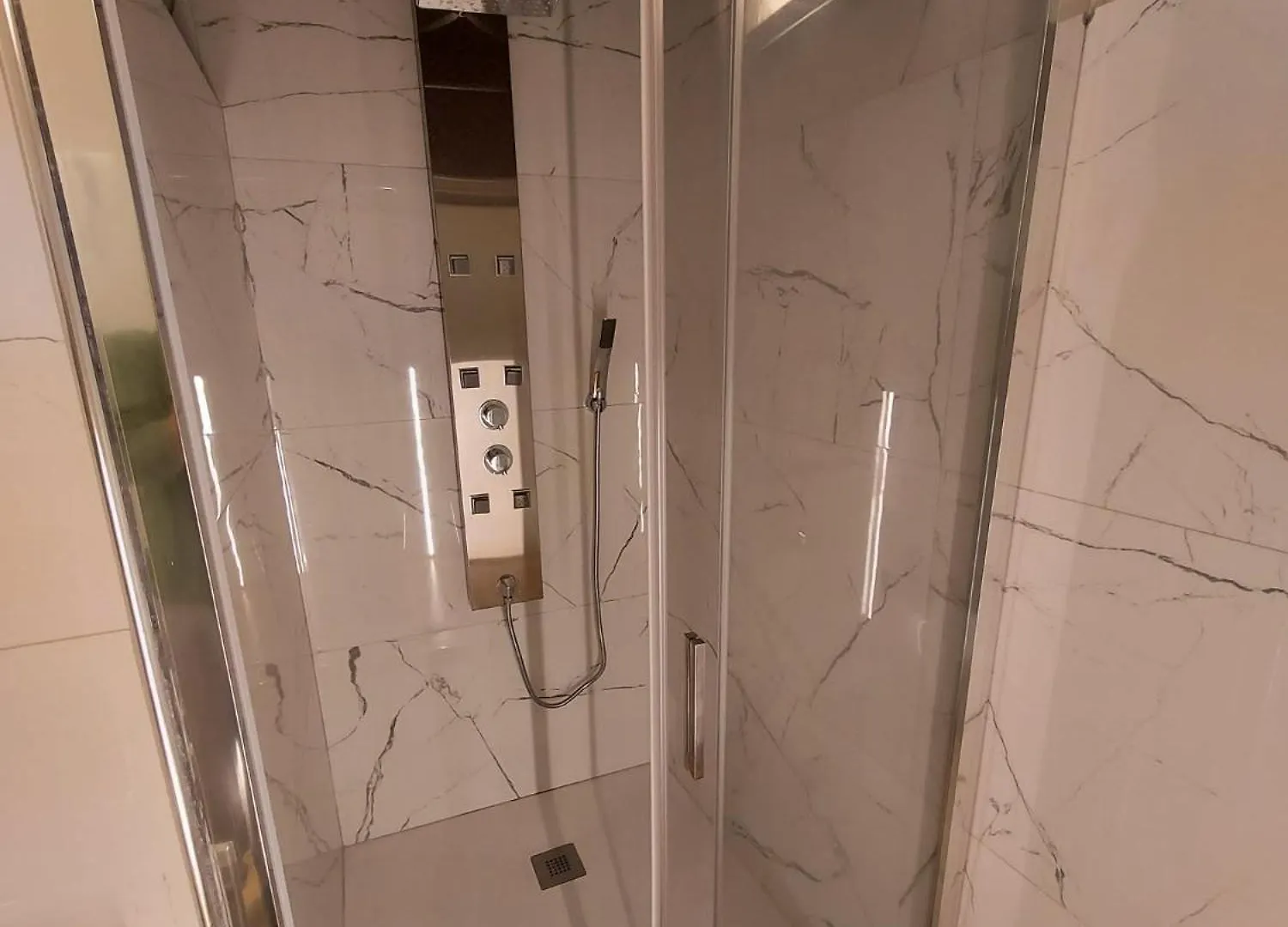 Jasmin Luxury Apartment Florence 0*,  Italy